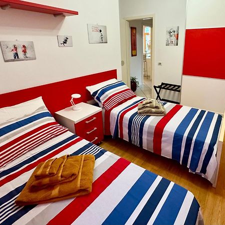 Das Rote Haus Riva del Garda Exterior foto